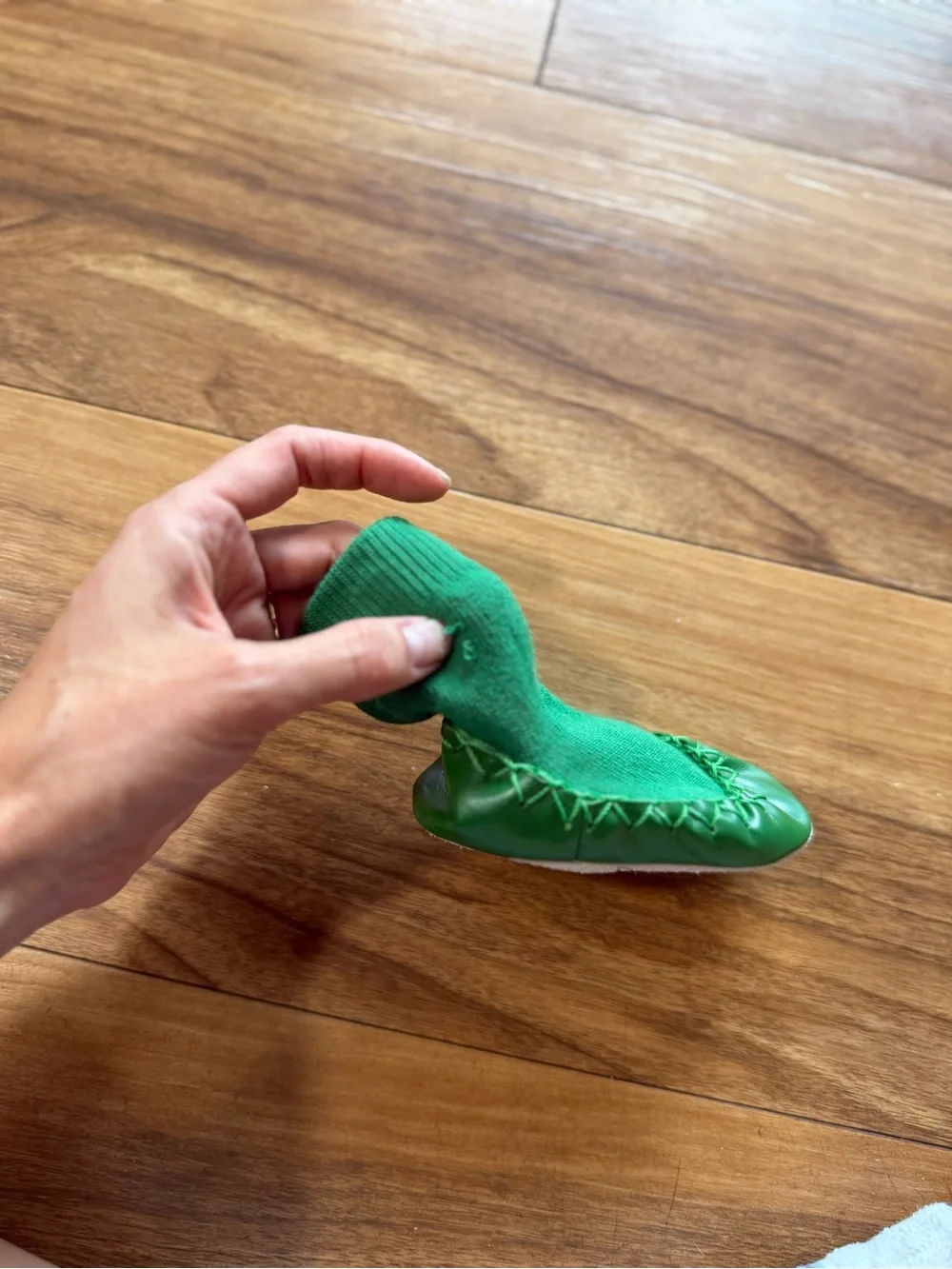 Hanna Andersson Swedish Moccasin Slippers Green Size 1-2